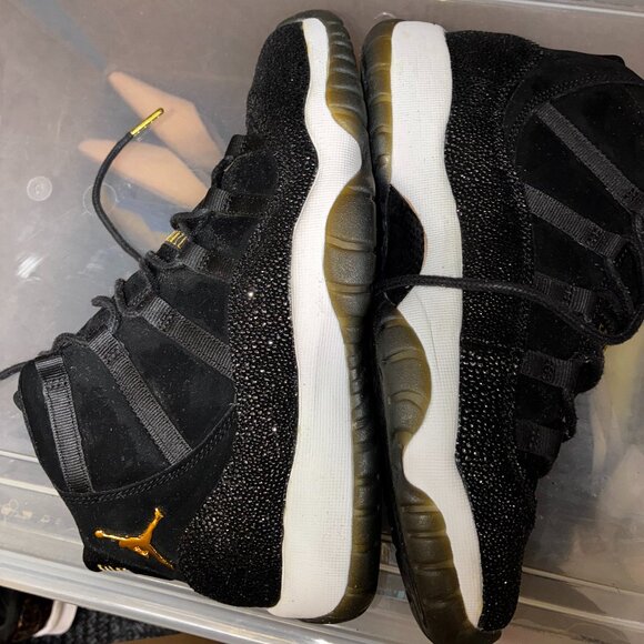 Jordan 11- Heiress size 6.5 Y/(Womens size 8) - Picture 2 of 4